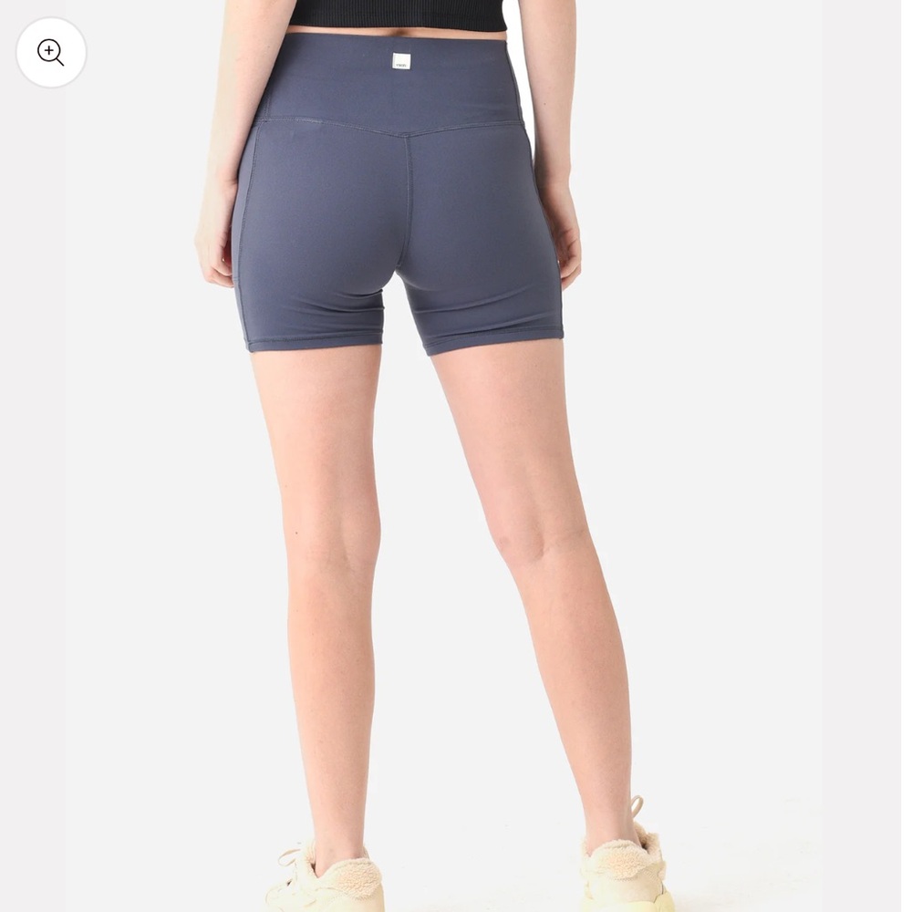 Vuori Women's Athletic Shorts - Slate Gray